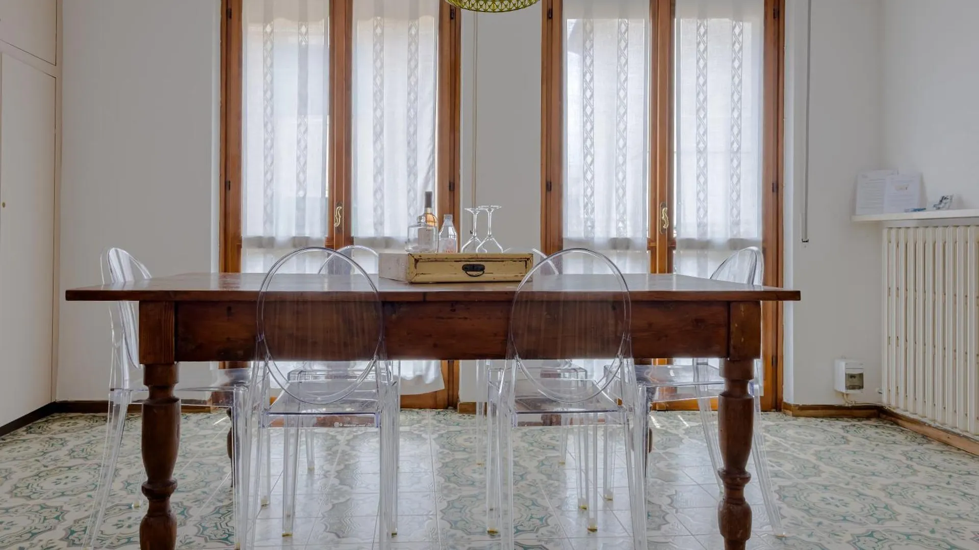 Boutique Apartment Ca Tulles Torri Del Benaco Italien